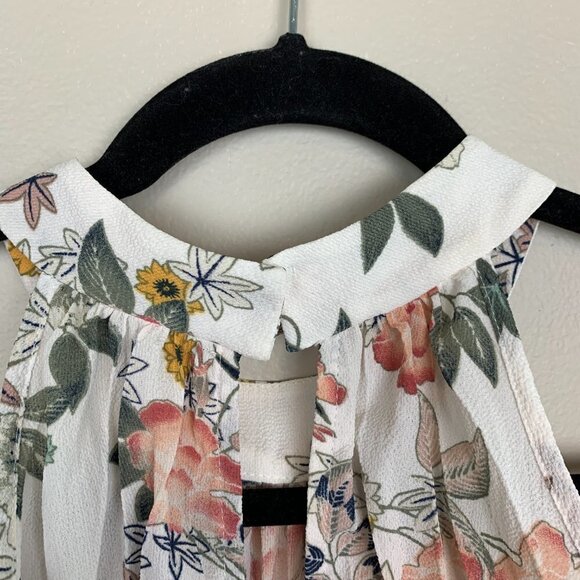 Magnolia South Floral Accordion Cold Shoulder Top - Picture 8 of 9